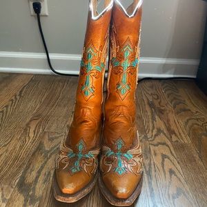 Circle G Turquoise Embroidered Western Boots